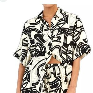 DISSH Cream and Black Viscose Shirt